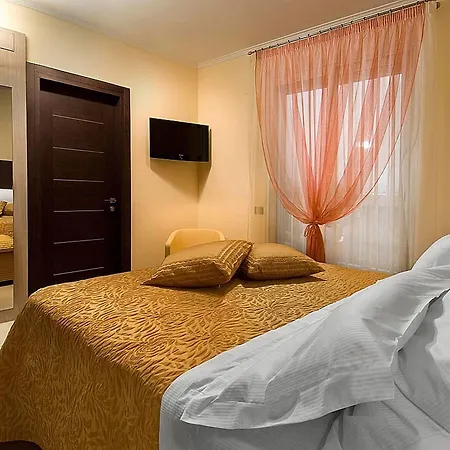 Imperial 4*